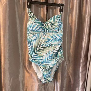 Time & Tru Large Multi colored Swimsuit